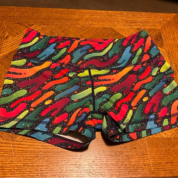 Beast Worx small women’s athletic shorts - Picture 2 of 5